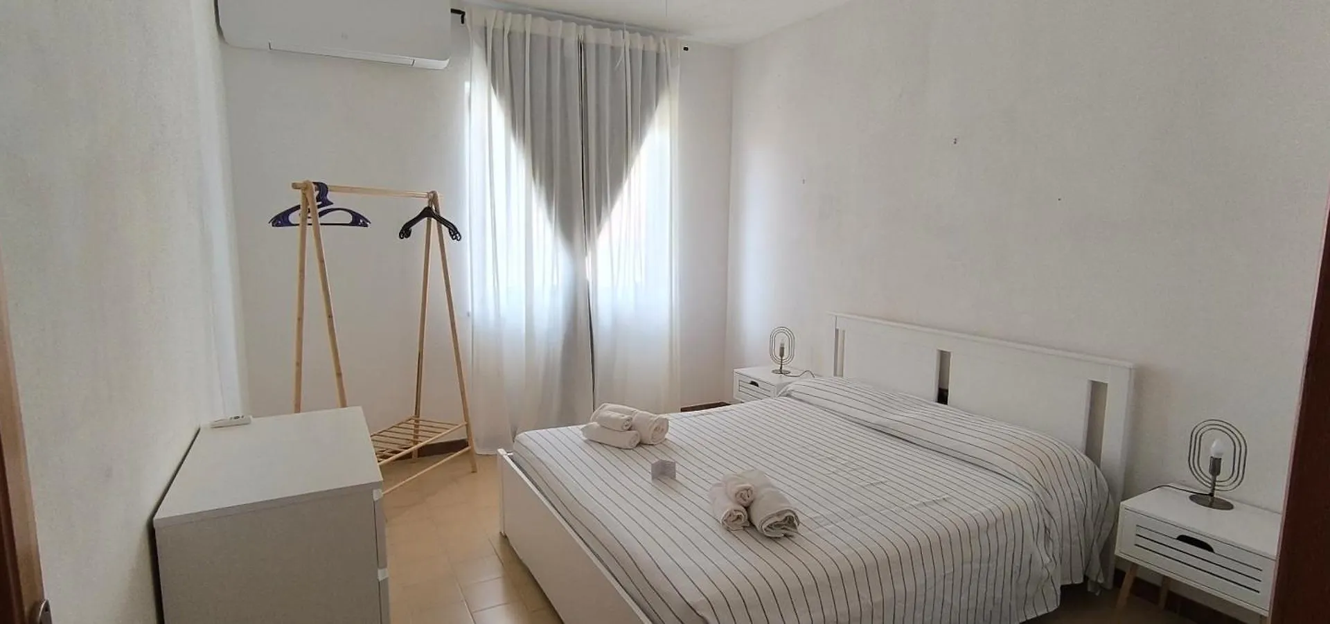 Villa Rosa Chia 0*,